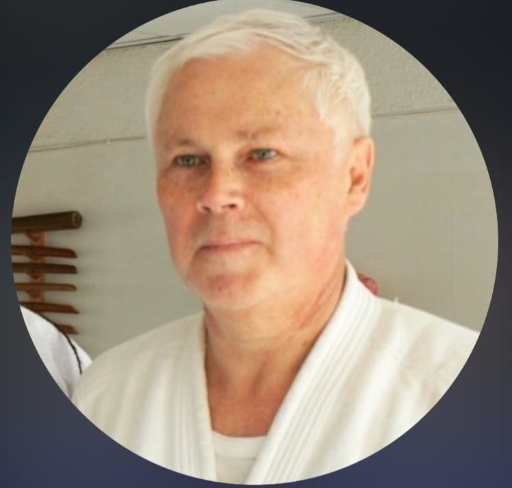 Fisioterapeuta - kinesiólogo, formado en Alemania